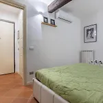 Apartment Guesthost - Charming Int - 4 *