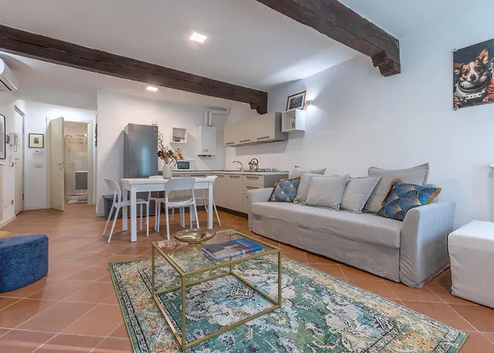 Guesthost - Charming Int - 4 Appartamento *