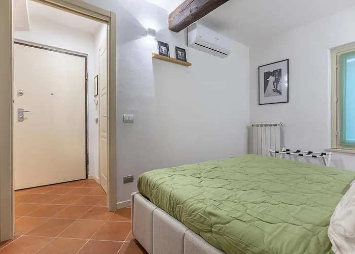 Appartamento Guesthost - Charming Int - 4 *